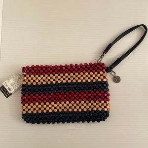 Beaded wristlet